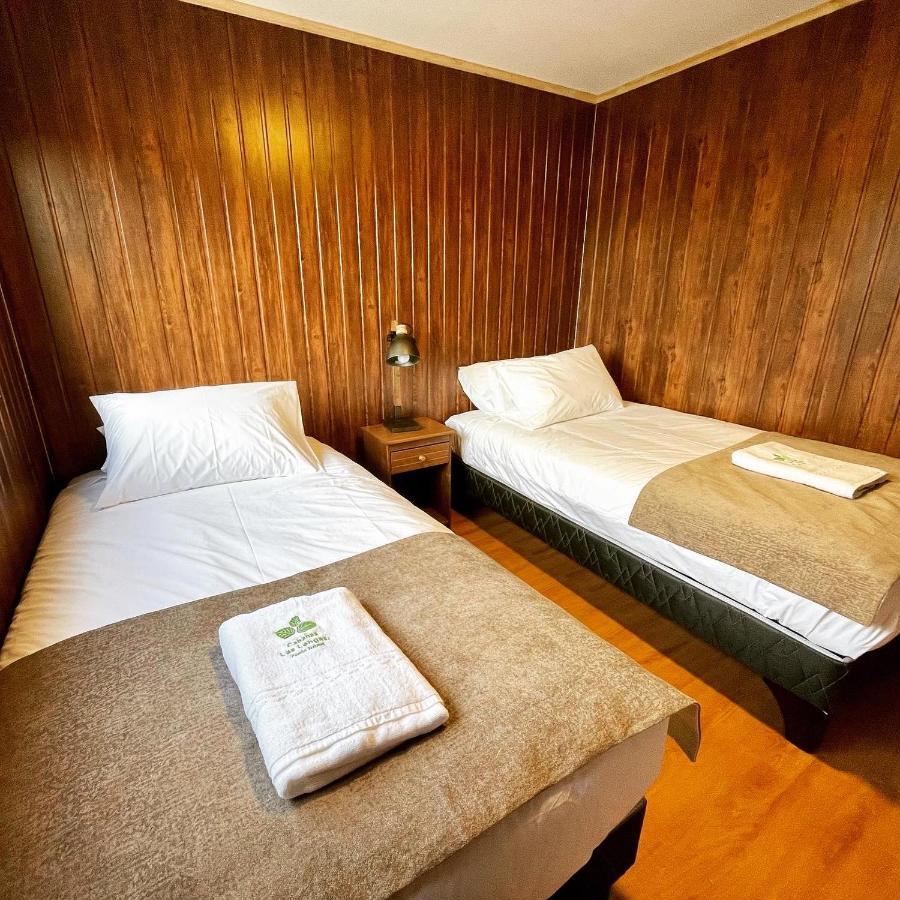 Cabanas Las Lengas Пуерто Наталес Екстериор снимка